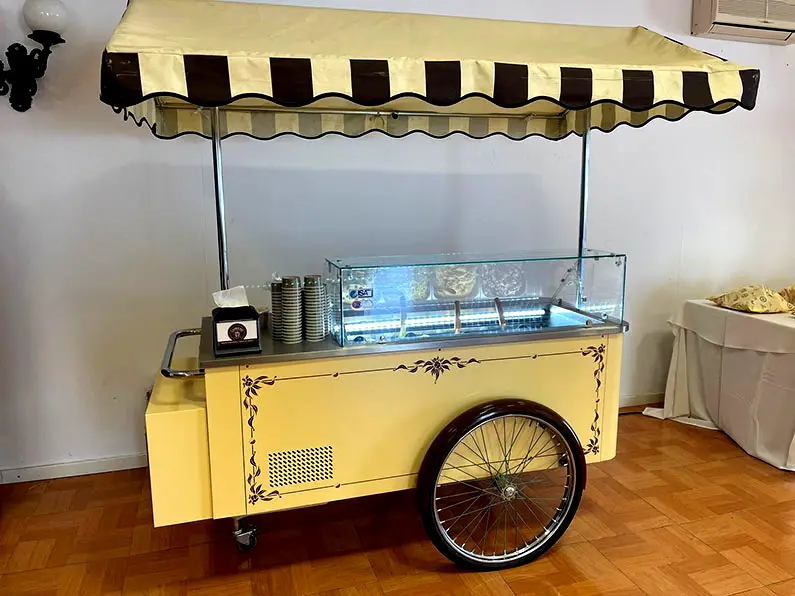 Carrito de helados de Capricho Eventos